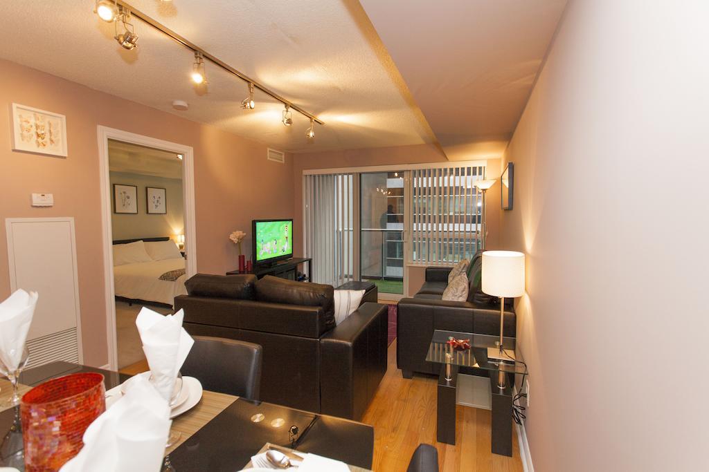 Red Maple Suites - Icon Toronto Exterior photo